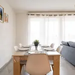 Apartment La Parenthese Confort - T3 Parking Wifi Proche Peripherique