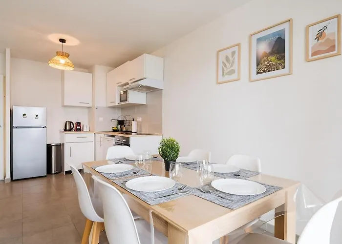 La Parenthese Confort - T3 Parking Wifi Proche Peripherique *