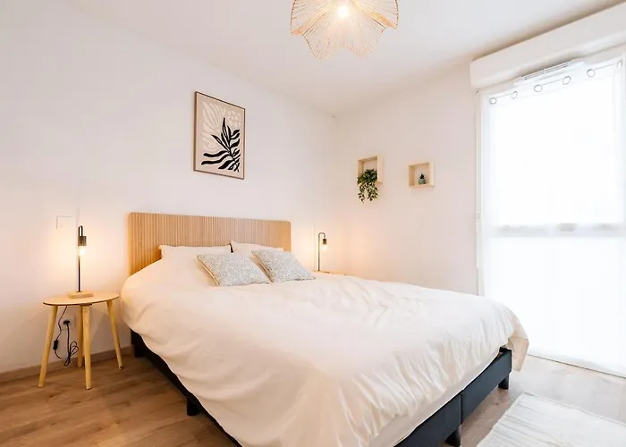 Apartamento La Parenthèse Confort - T3 Parking Wifi Proche Périphérique *