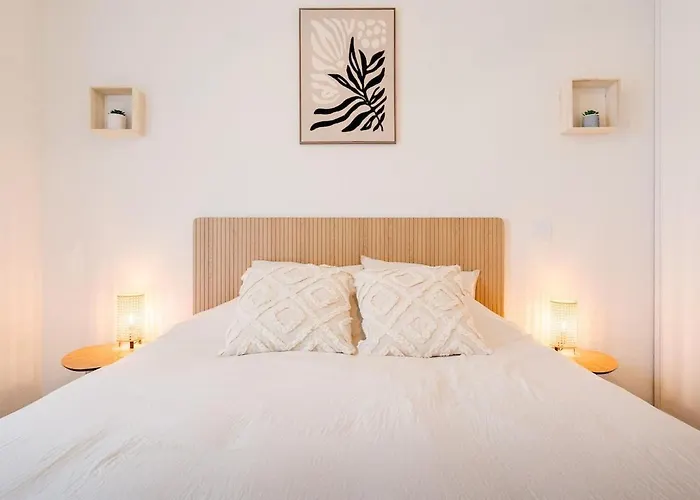 La Parenthèse Confort - T3 Parking Wifi Proche Périphérique Apartamento