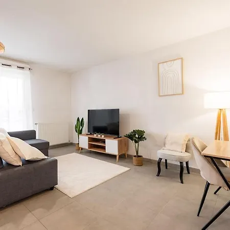 Apartamento La Parenthese Confort - T3 Parking Wifi Proche Peripherique *