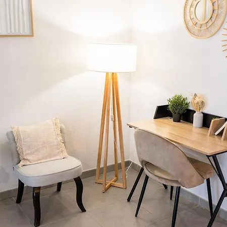 La Parenthese Confort - T3 Parking Wifi Proche Peripherique Apartamento